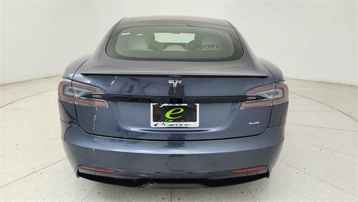 2021 Tesla Model S Plaid