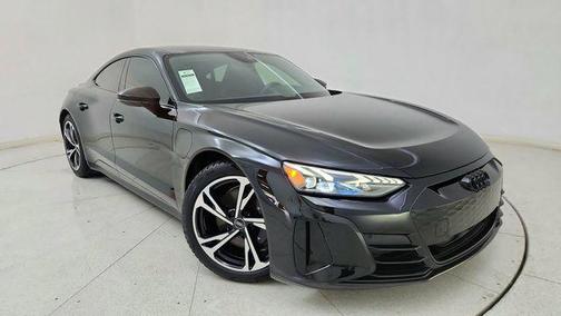 Mythos Black Metallic 2023 Audi e-tron GT Premium Plus quattro