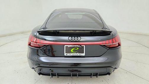 Mythos Black Metallic 2023 Audi e-tron GT Premium Plus quattro
