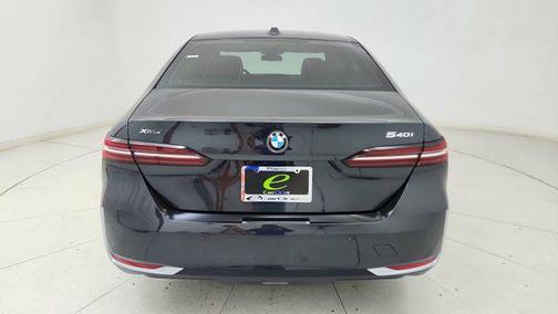 2026 BMW 540 xDrive