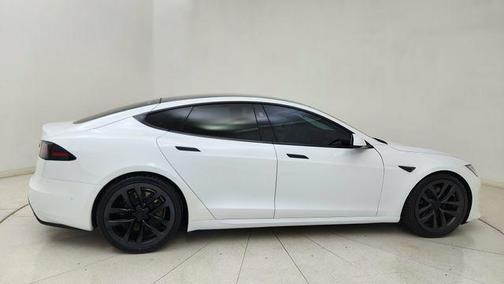 Pearl White Multi-Coat 2023 Tesla Model S Standard Range
