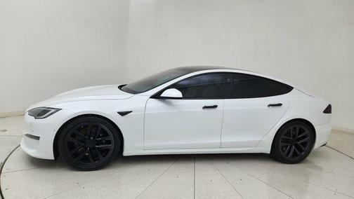 Pearl White Multi-Coat 2023 Tesla Model S Standard Range