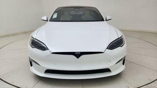 Pearl White Multi-Coat 2023 Tesla Model S Standard Range