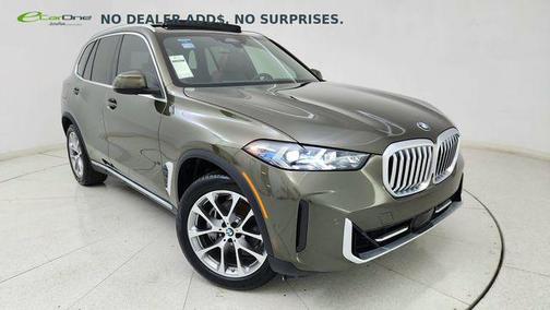 Manhattan Green Metallic 2026 BMW X5 xDrive40i