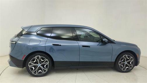 2023 BMW iX M60