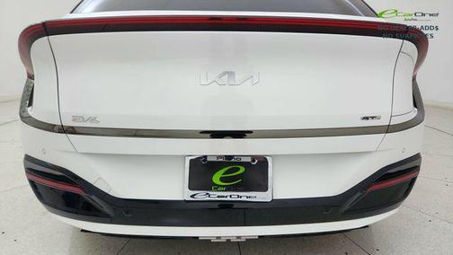Snow White Pearl 2023 Kia EV6 GT-Line