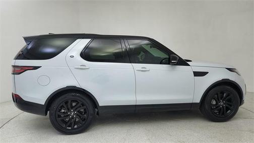 2020 Land Rover Discovery Landmark Edition
