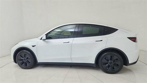 2025 Tesla Model Y Long Range Dual Motor All-Wheel Drive