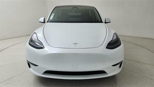 2025 Tesla Model Y Long Range Dual Motor All-Wheel Drive