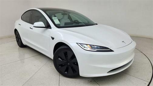 2025 Tesla Model 3 Long Range