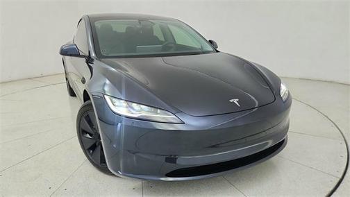 2025 Tesla Model 3 Long Range