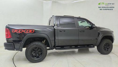 Diamond Black Crystal Pearlcoat 2025 RAM 1500 RHO Crew Cab 4x4 5'7' Box