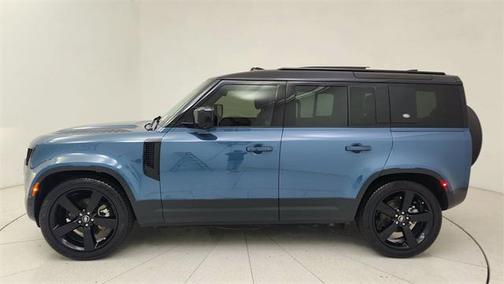 2024 Land Rover Defender 110 P300