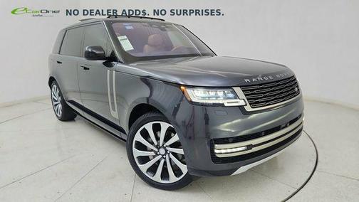 Charente Grey Premium Metallic 2023 Land Rover Range Rover P400 SE