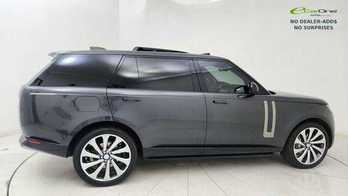 Charente Grey Premium Metallic 2023 Land Rover Range Rover P400 SE