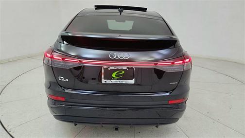 2025 Audi Q4 e-tron Sportback Premium 55 quattro