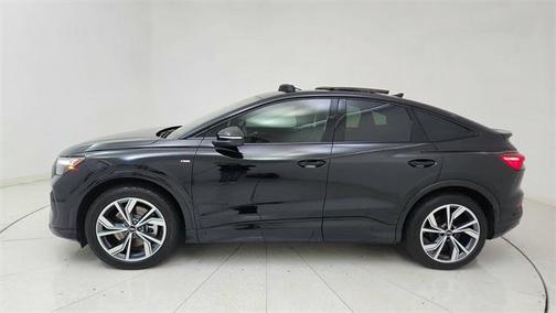 2025 Audi Q4 e-tron Sportback Premium 55 quattro