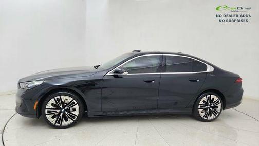 Black Sapphire Metallic 2026 BMW 530 530i