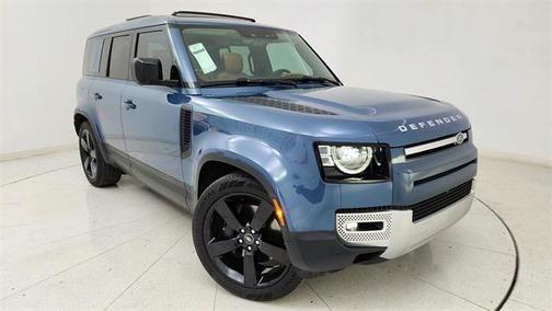 2024 Land Rover Defender 110 P500 SE