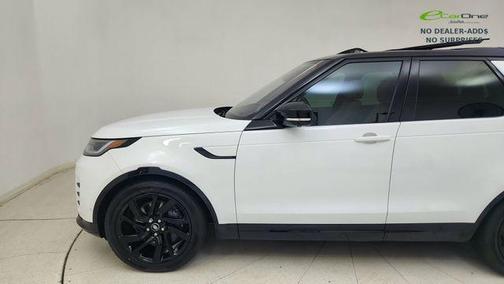 Fuji White 2023 Land Rover Discovery P360 HSE R-Dynamic
