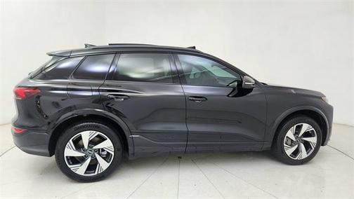 2025 Audi Q6 e-tron Premium Plus quattro