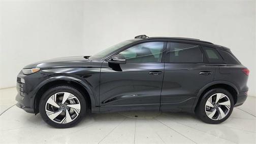 2025 Audi Q6 e-tron Premium Plus quattro