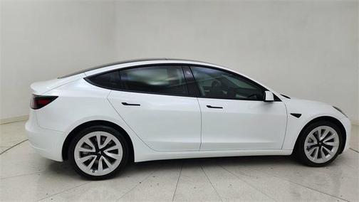 2023 Tesla Model 3 Standard Range