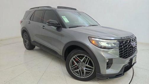 Carbonized Gray Metallic 2025 Ford Explorer ST