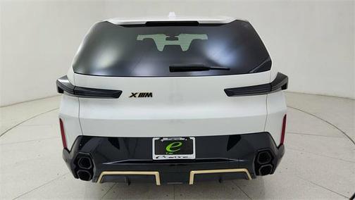 2023 BMW XM Base