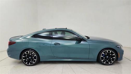 2025 BMW M440 i