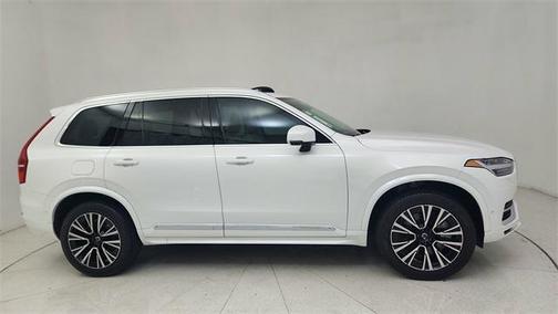 2023 Volvo XC90 Recharge Plug-In Hybrid T8 Plus 6-Seater