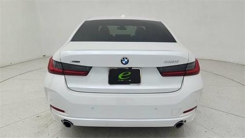 2024 BMW 330 i xDrive