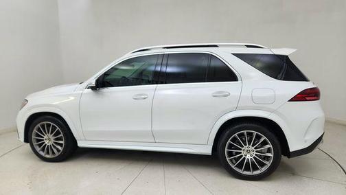 White 2024 Mercedes-Benz GLE 450 Plug-In Hybrid 4MATIC