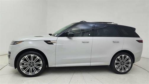 2024 Land Rover Range Rover Sport SE