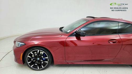 Vegas Red Metallic 2025 BMW M440 i