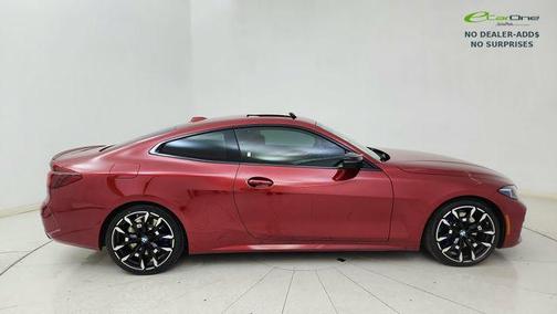 Vegas Red Metallic 2025 BMW M440 i