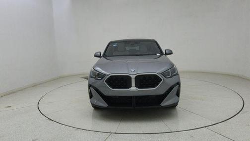 Gray Metallic 2025 BMW X2 xDrive28i