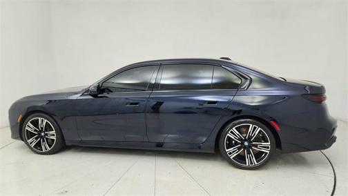 2024 BMW 760 xDrive