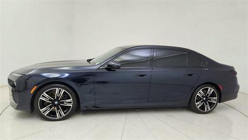 2024 BMW 760 xDrive