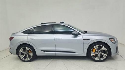2022 Audi e-tron Sportback S line Prestige