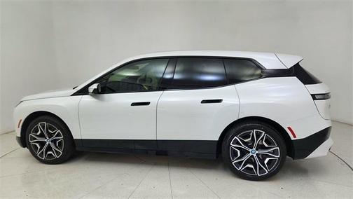 2024 BMW iX xDrive50
