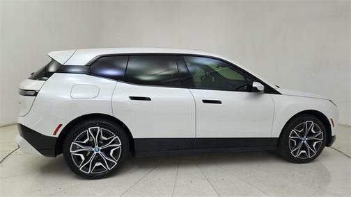 2024 BMW iX xDrive50