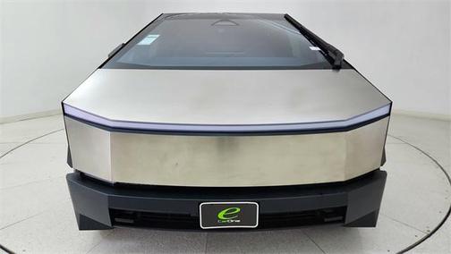 2024 Tesla Cybertruck Cyberbeast