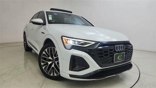 2024 Audi Q8 e-tron Premium Plus