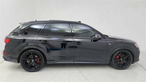 2024 Audi Q7 55 Prestige