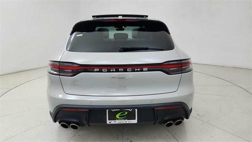 2024 Porsche Macan S