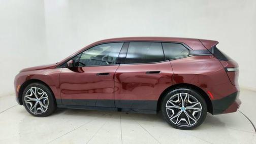 Aventurin Red Metallic 2024 BMW iX xDrive50