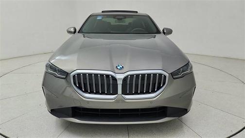 2024 BMW 540 i xDrive