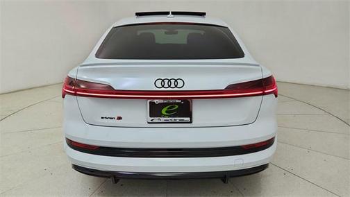 2023 Audi e-tron S Sportback Prestige quattro