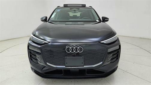 2025 Audi Q6 e-tron Premium Plus quattro